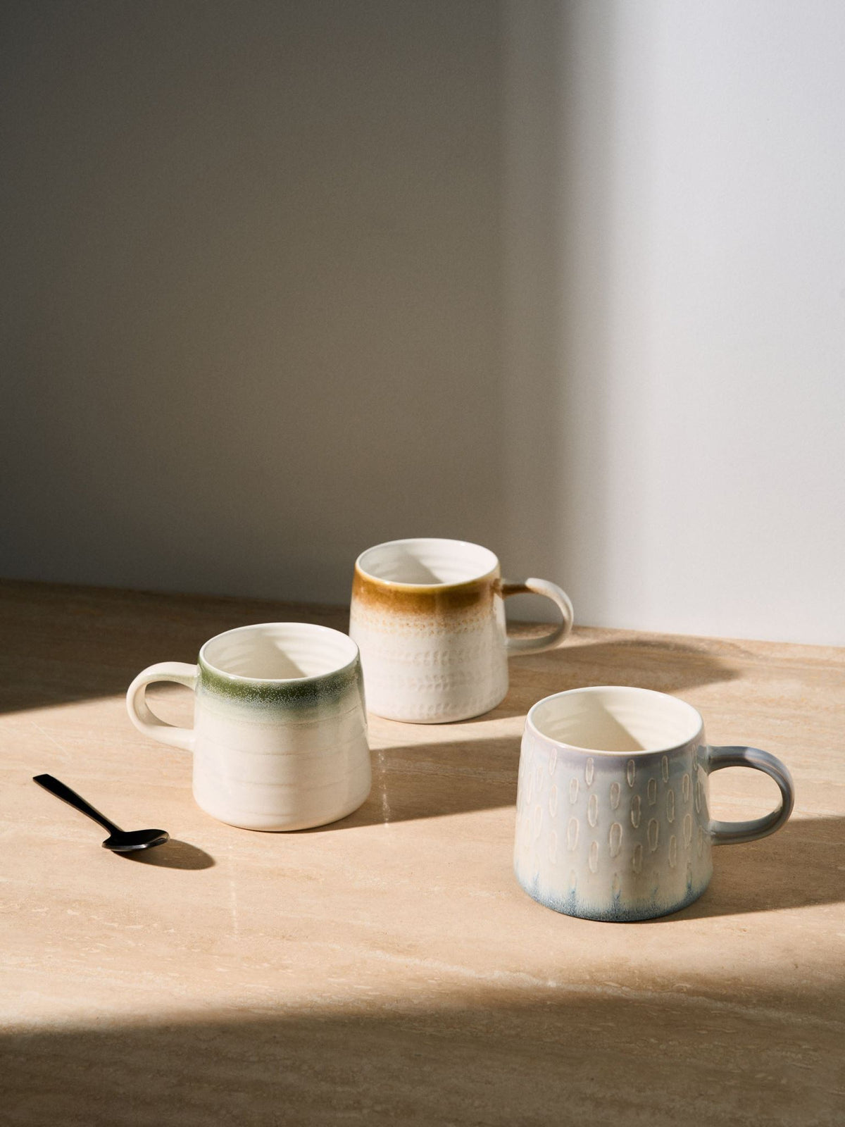 Hottie Billie Trail Mug - Yellow