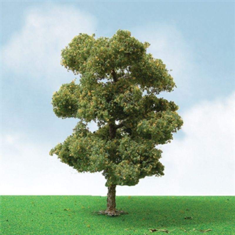 Two 85-100mm European plane trees for model landscapes, perfect for dioramas and tabletop games.