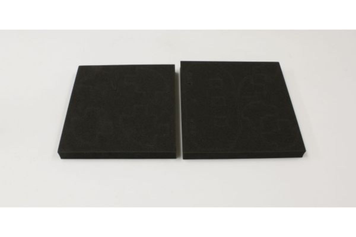 High-performance 3D bumper for Kyosho Inferno GT2, enhancing durability and protection for RC racing.