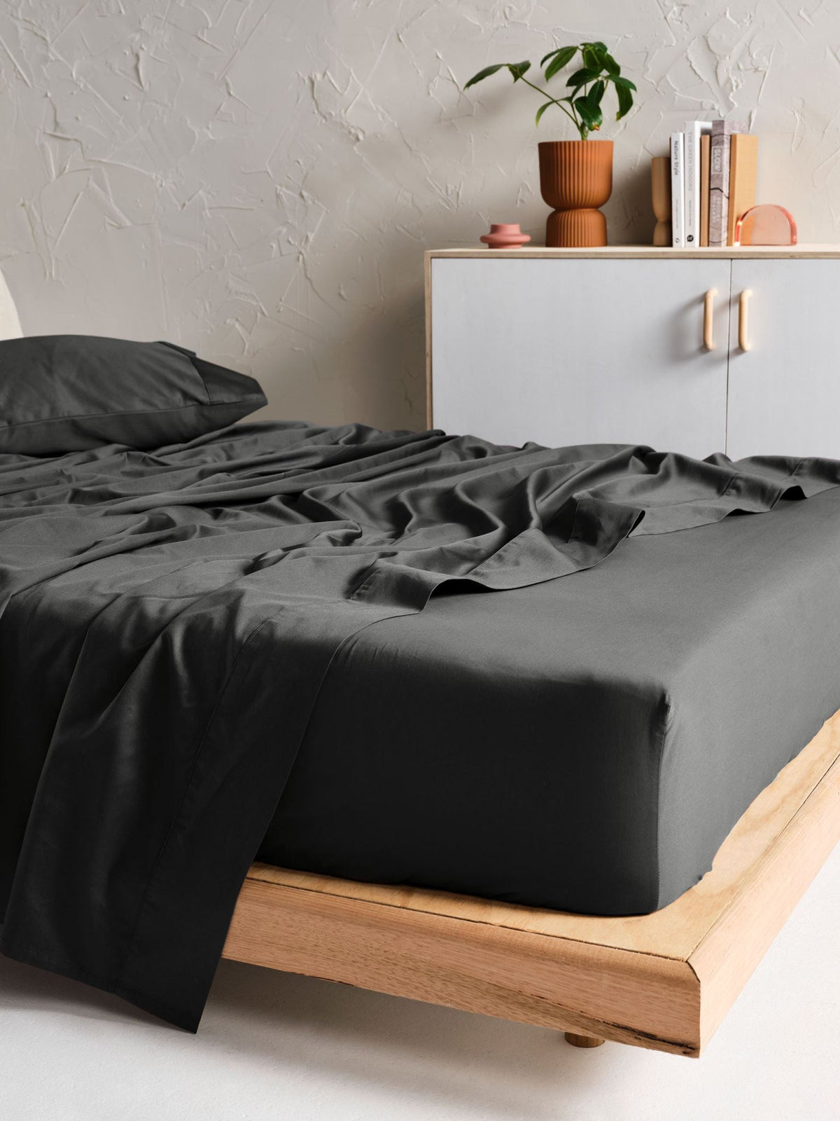 Flat Sheet - 500 Thread Count Cotton Sateen Augusta Magnet Linen House - King