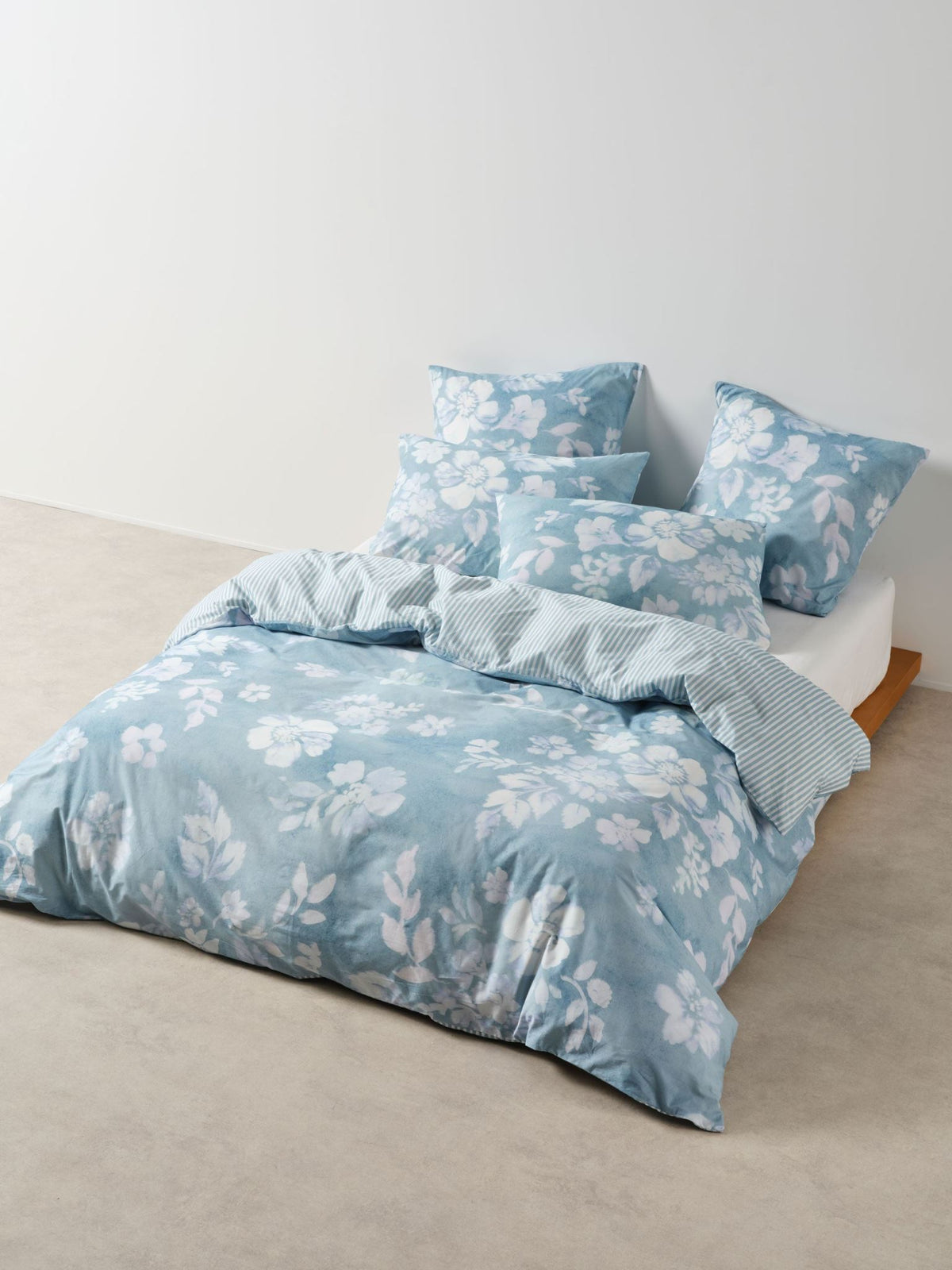 Quilt Cover Set - Kayla Linen House - Queen Blue