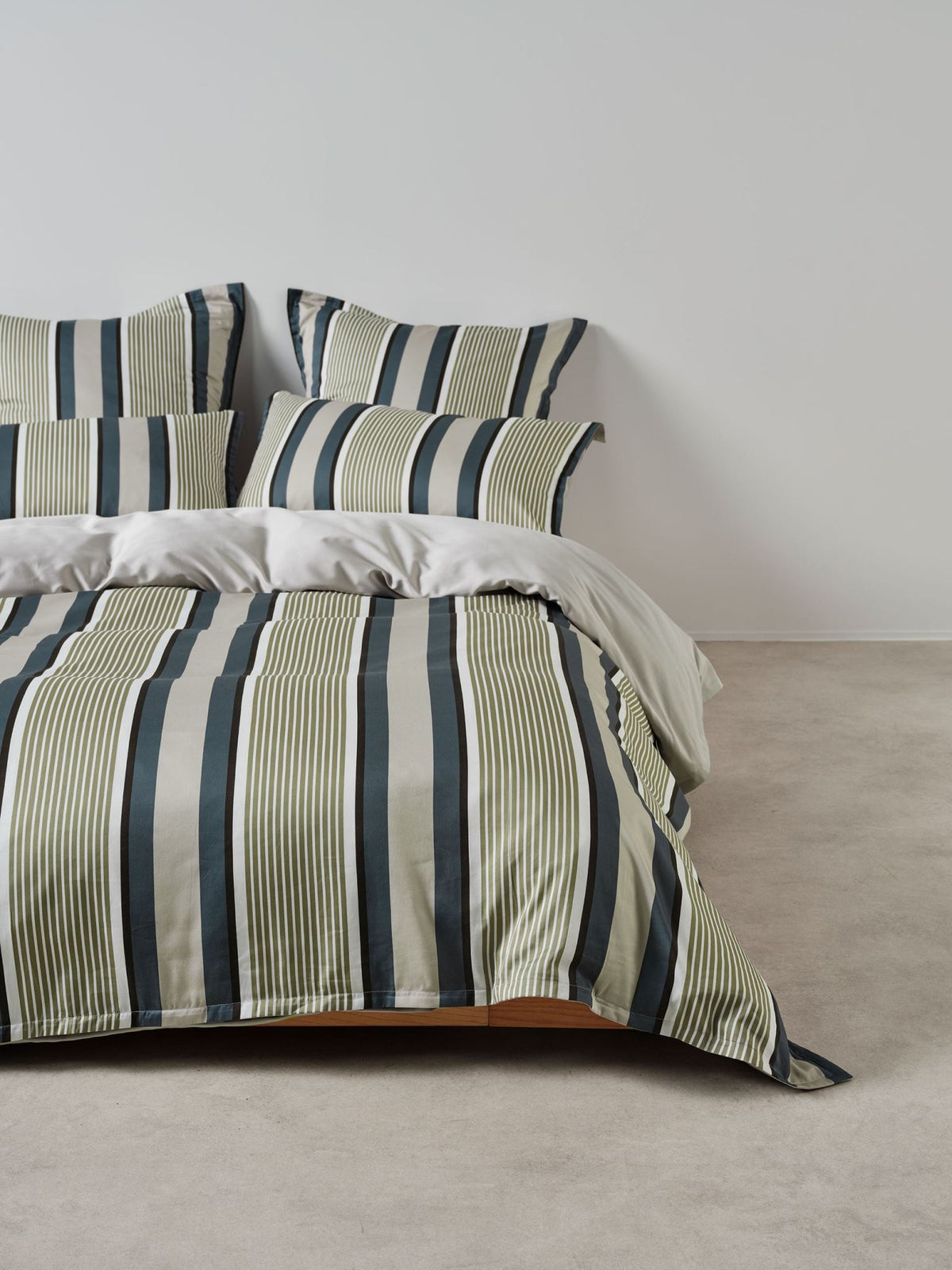 Quilt Cover Set - Nara Stripe Bluestone Linen House - Queen Blue