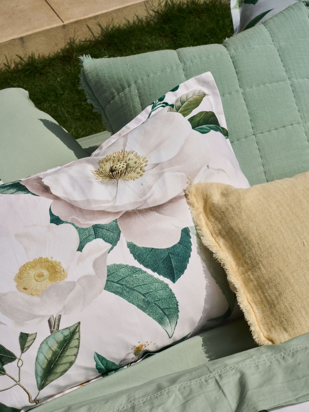Quilt Cover Set - Loretta Linen House - Queen White