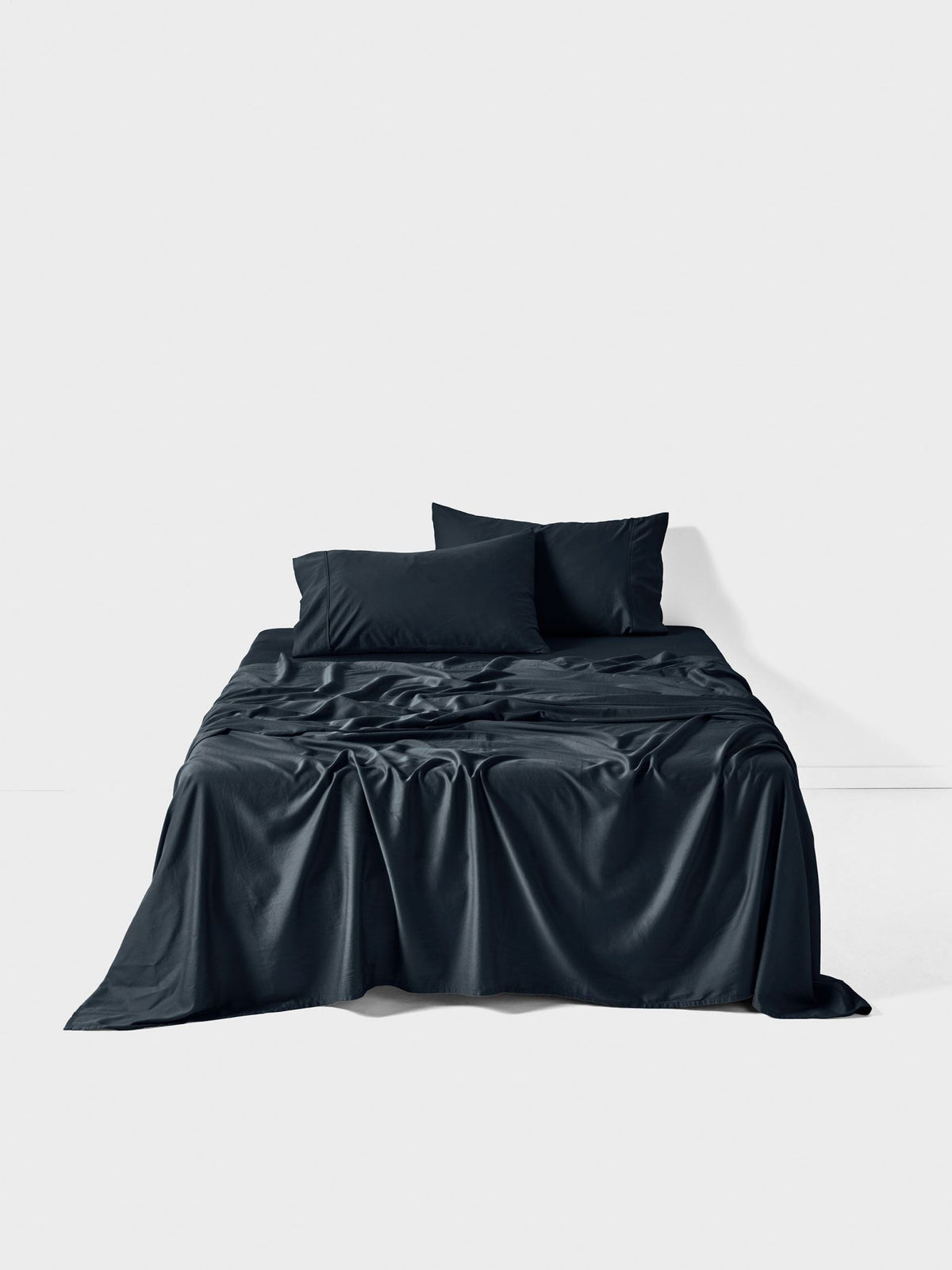 Sheet Set - Surf Wash Midnight 400 Thread Count Linen House - Super King Blue