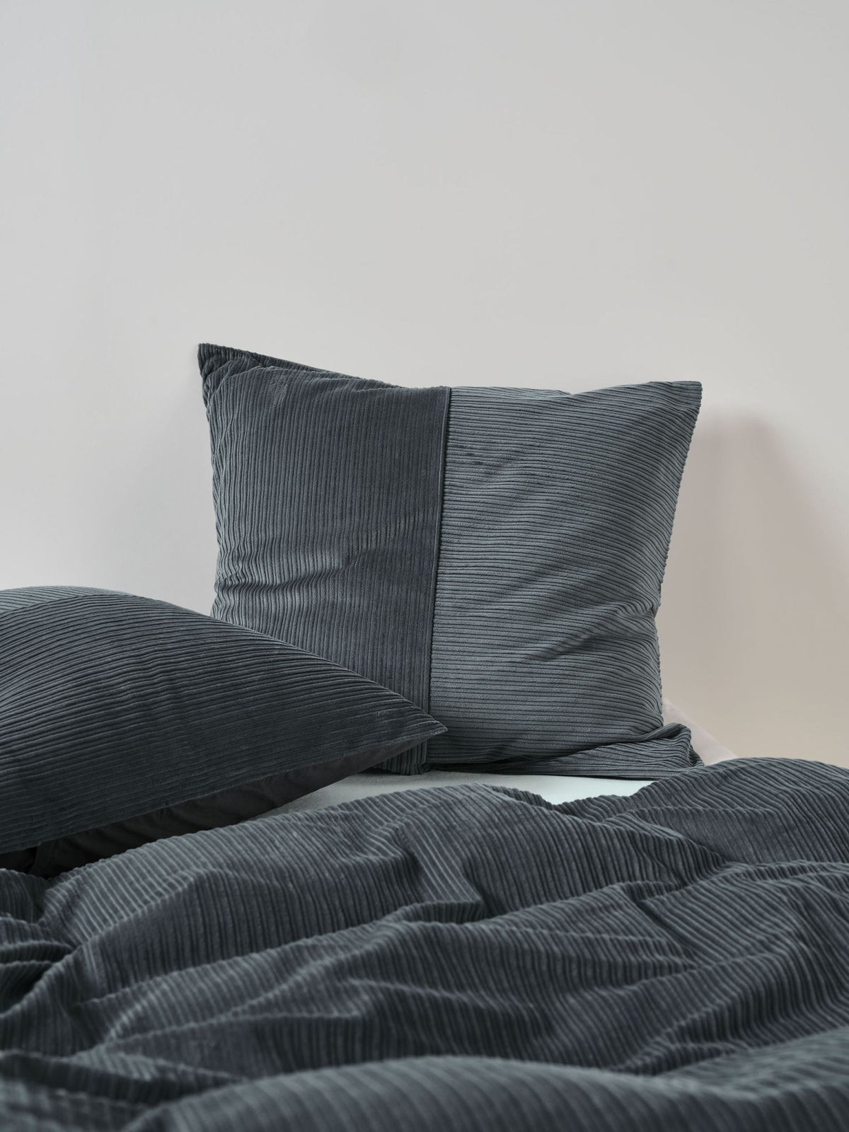 Quilt Cover Set - Tait Bluestone Linen House - King Blue