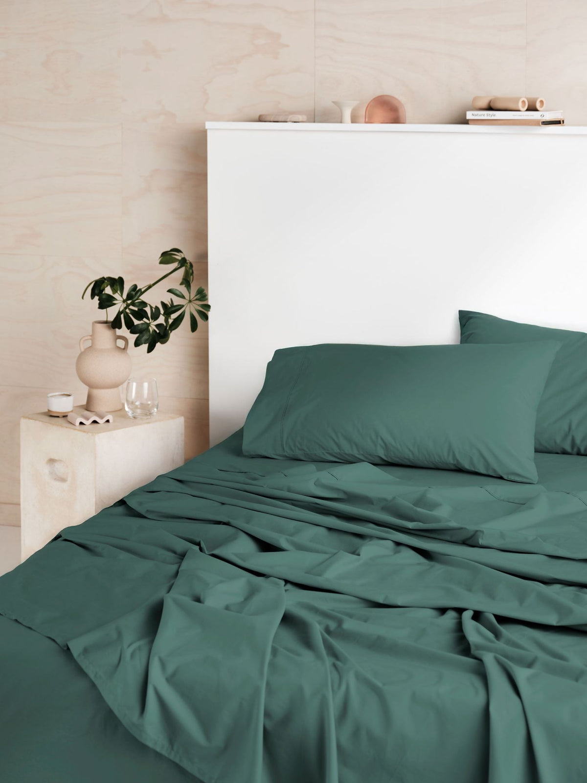 Sheet Set - 300 Thread Count Cotton Percale Vienna Pine - King Green