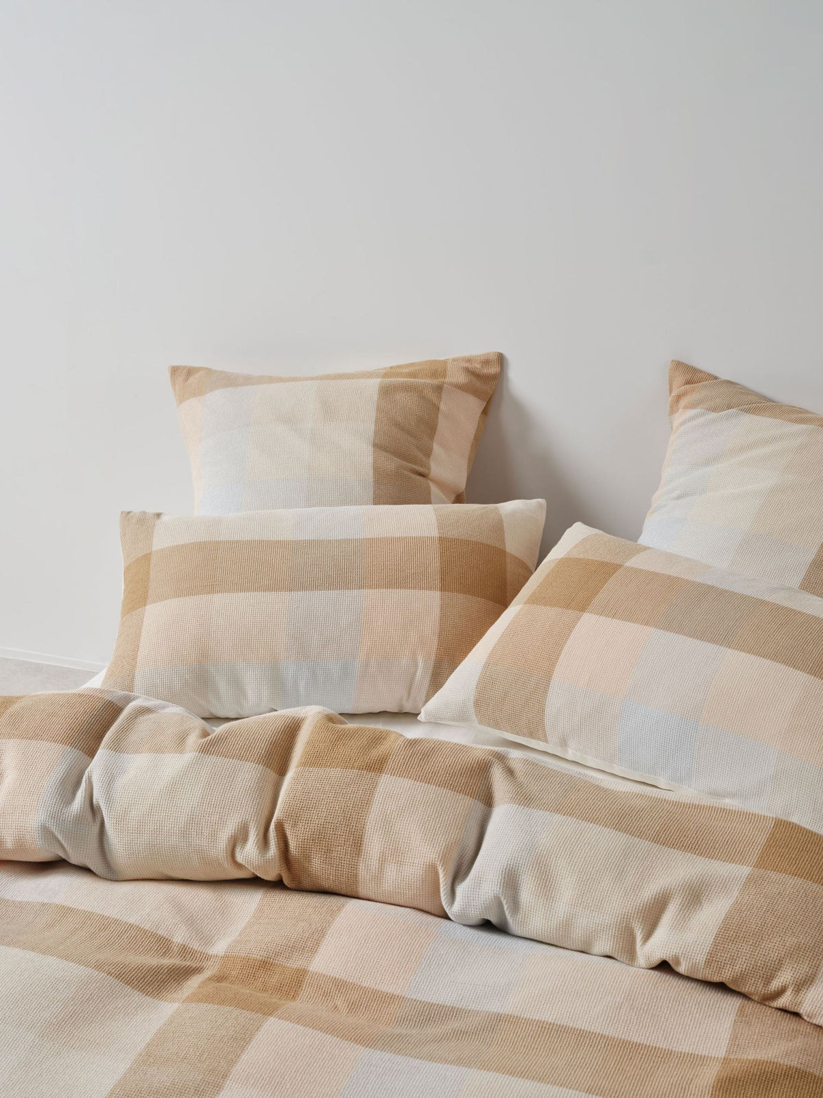 Quilt Cover Set - Wellington Honey Linen House - Queen Pink