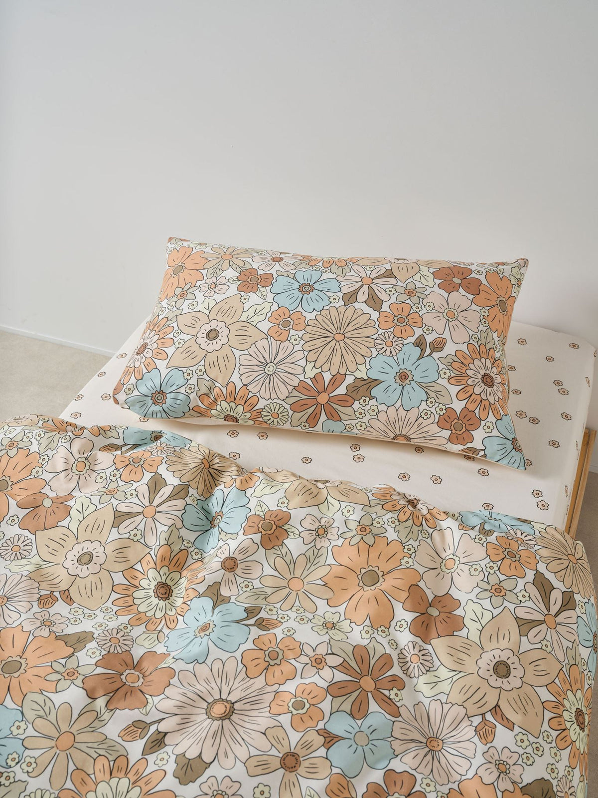 Quilt Cover Set - Flower Garden Linen House - Double Multi
