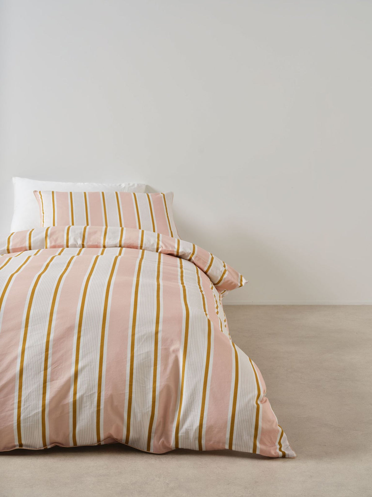 Quilt Cover Set - Sailor Stripe Linen House - Queen Pink