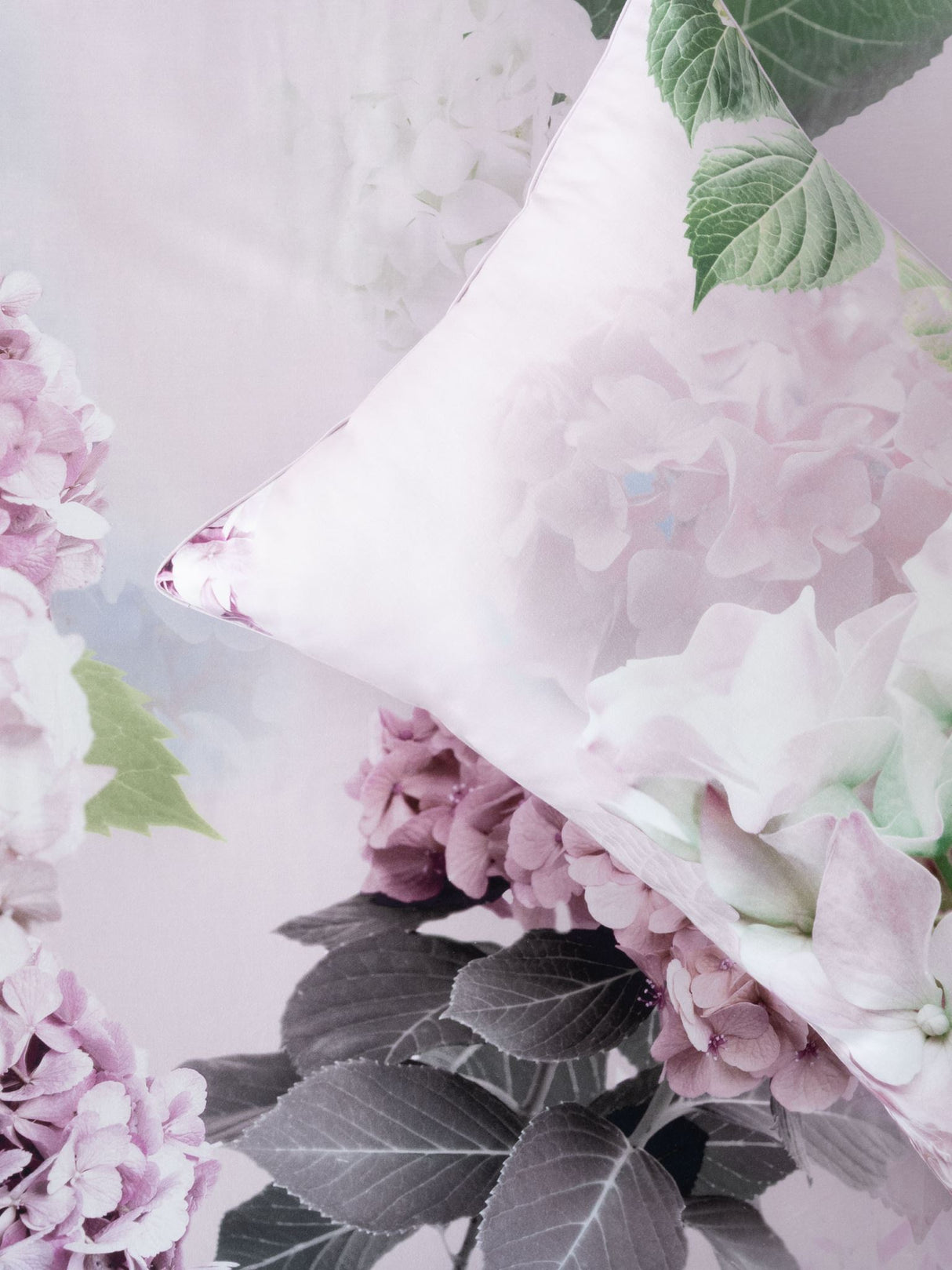 Thea Duvet Cover Set by Linen House - Double (Plum)