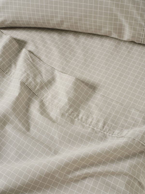 Volley Check Sheet Set Set by Linen House - Single (Pebble)