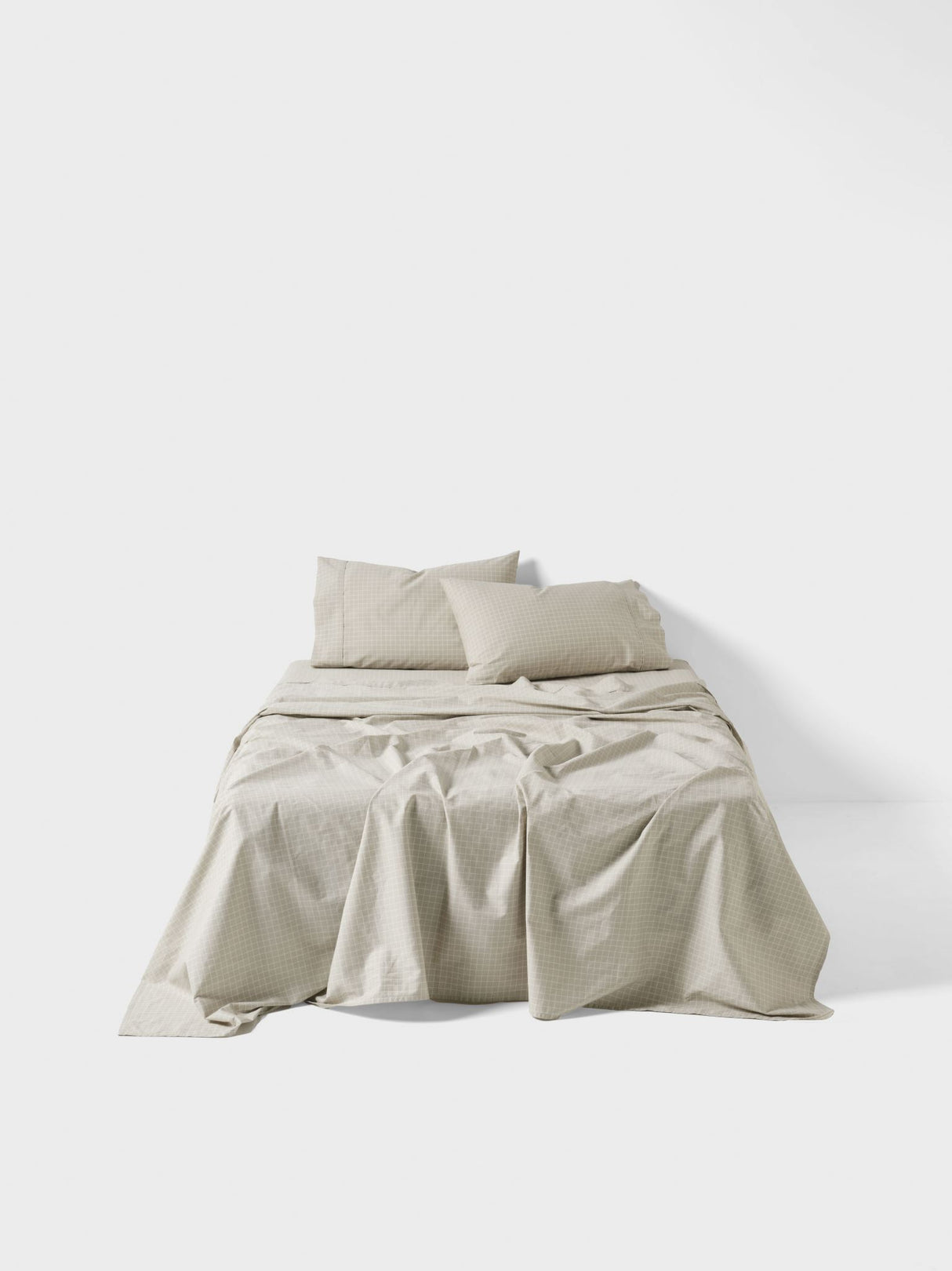 Volley Check Sheet Set Set by Linen House - Single (Pebble)