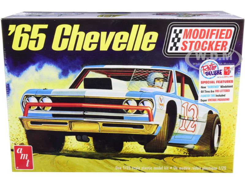 1/25 scale plastic kit of 1965 Chevy Chevelle Modified Stocker for model building enthusiasts, requires glue and paint.