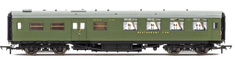 Hornby Maunsell First Era 3 kitchen dining set, 1/76 scale model enhancing railway layouts with authentic detail.