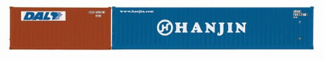 Hornby DAL & Hanjin Container Pack featuring 20-foot and 40-foot containers with detailed, vibrant branding for model railway scenes.