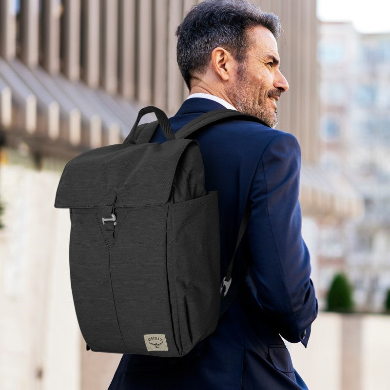 Flap Backpack - Osprey Arcane (Black)