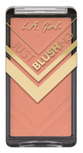 La Girl Just Blushing in Just Peachy features a vibrant, blendable blush that offers matte and shimmer options for all skin tones.