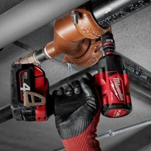 SHOCKWAVE Impact Socket 1/2 Inch Drive 11/16 Inch Standard 6 Point - Milwaukee