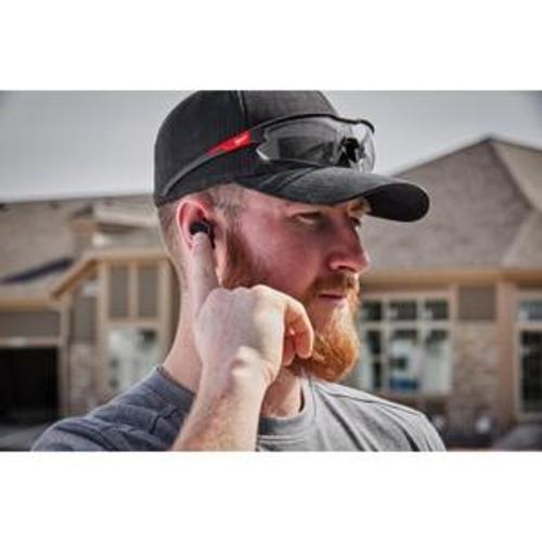 REDLITHIUM USB Bluetooth Headphones 3.0 Ah Kit - Milwaukee