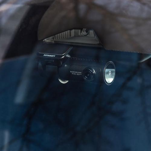 BLACKVUE DR770X-1CH-II FRONT FACING FULL HD DASHCAM 64 GB