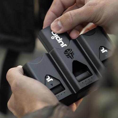JUPIO X PETER LINDGREN PR1ME GEAR TRI-CHARGE CHARGER/POWERBANK & MEMORY CARD CAS