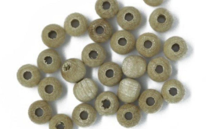 5mm wooden net balls for enhancing model ships and maritime dioramas, crafted for durability and detail.