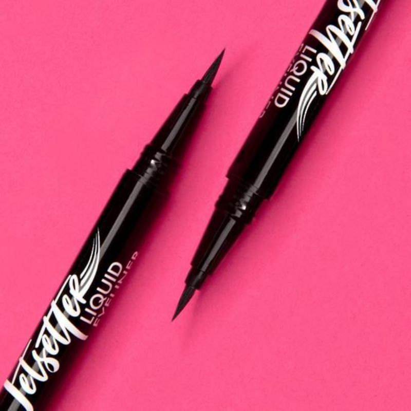 LA Girl Jetsetter Liquid Eyeliner in Black with a precise brush tip for bold or delicate lines, featuring a matte, long-wearing formula.
