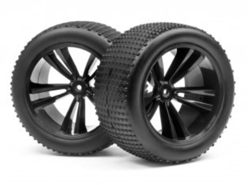 High-performance W&T Strada XT (2) wheel and tire set for Maverick models, enhancing grip and handling on all terrains.