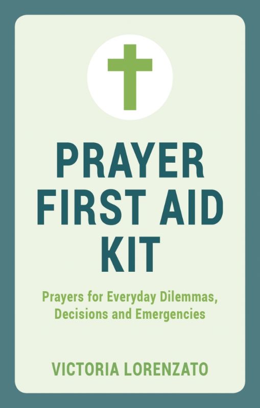 Prayer First Aid Kit: A beautifully bound prayer book with 192 pages for guidance and inspiration in life's challenges.