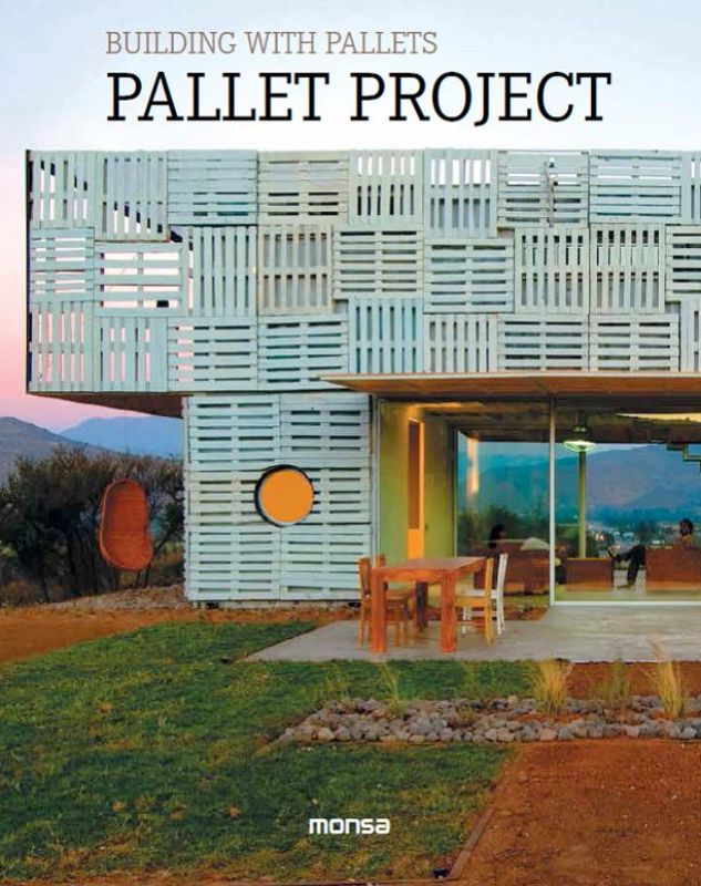 Hardback guide 'Building With Pallets' offers 192 pages of DIY projects using eco-friendly pallets for innovative construction.