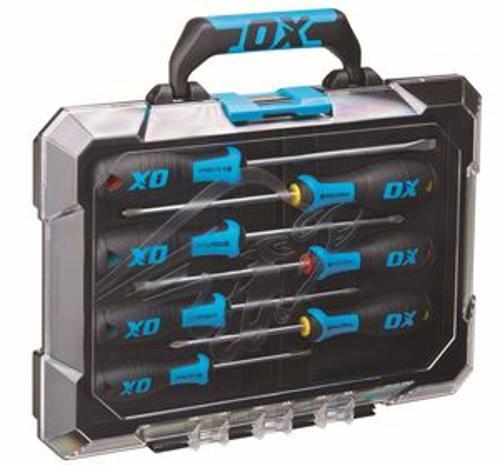 Pro Screwdriver Set with Case 7 Piece