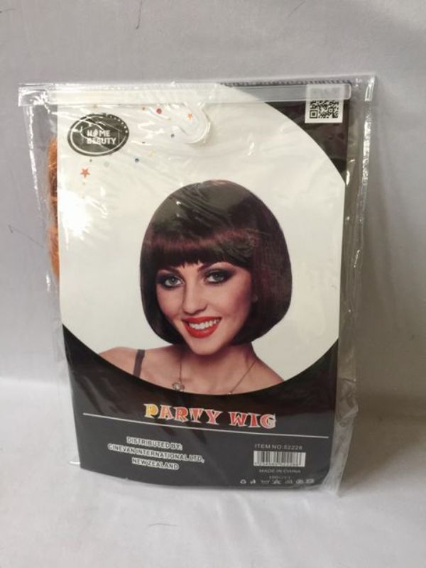Party Wig - Bob Cut Dark Brown (Set of 5)