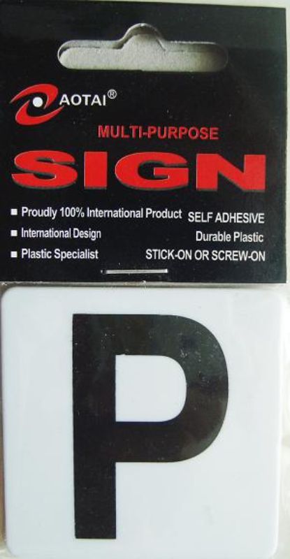 Plastic Sign - P (Set of 12)