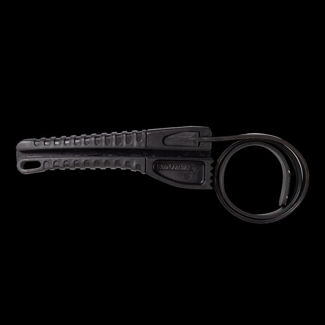 BOA 100mm Constrictor Strap Wrench with soft grip handle, ideal for handling sensitive materials and irregular shapes.