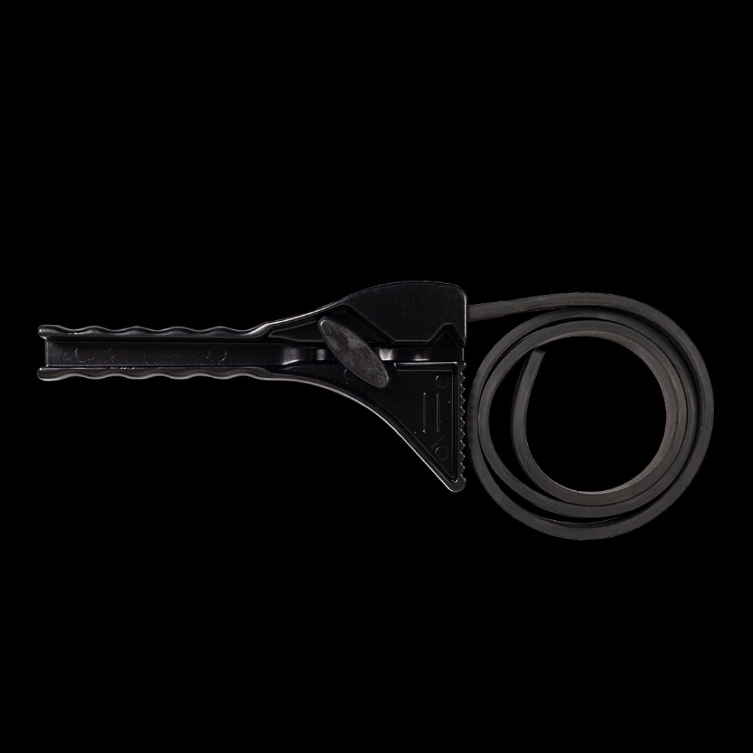 BOA 275mm Aluminium Constrictor Strap Wrench with flexible rubber strap for strong, non-marring grip on various surfaces.