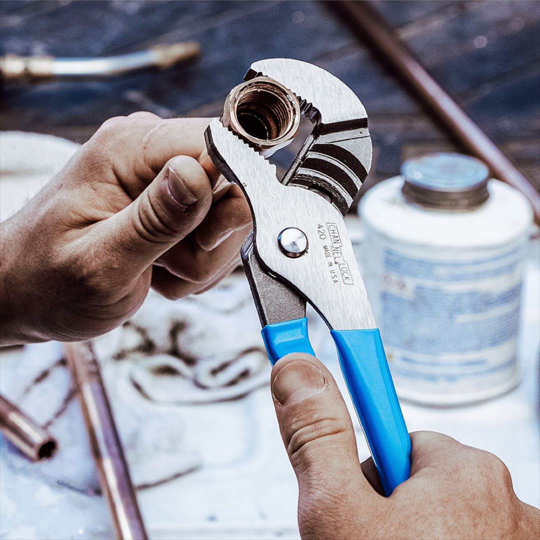 CHANNELLOCK 240mm Straight Jaw Tongue & Groove Plier with rust-resistant coating, laser-hardened teeth, and comfortable grip.