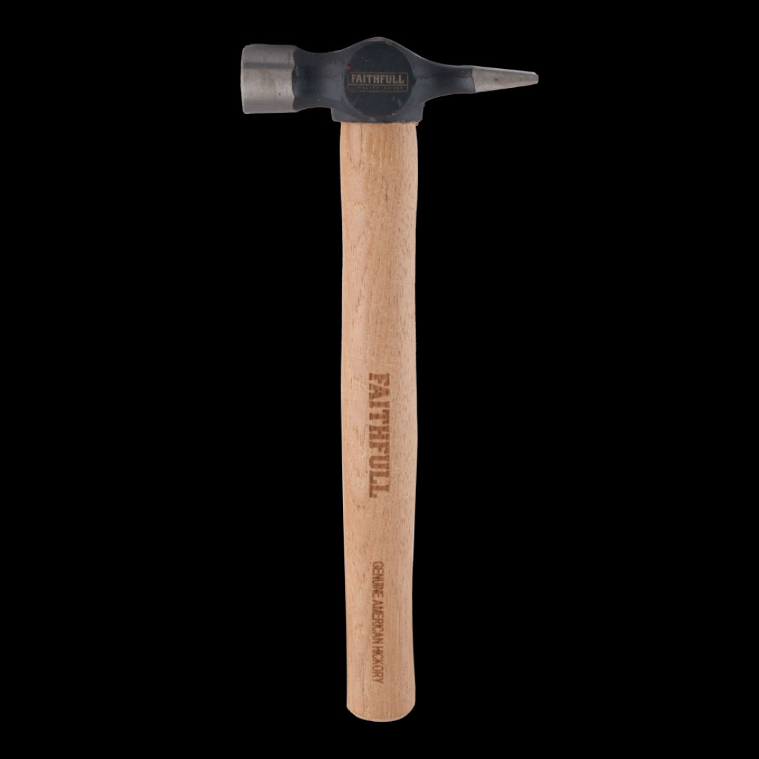 FAITHFULL 16oz Hickory Joiners Hammer with a durable hickory handle for precision woodworking and comfortable grip.