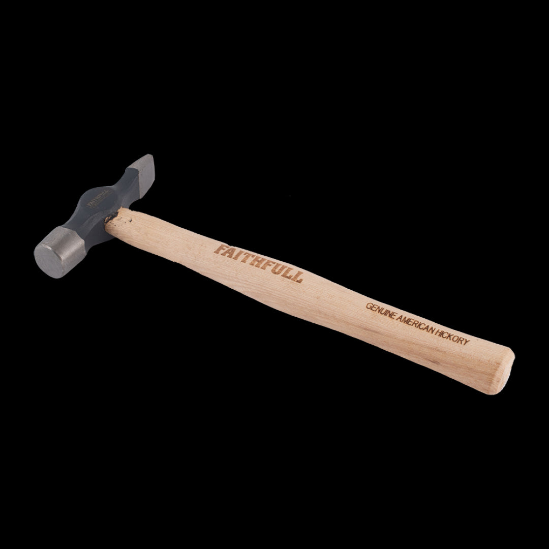 8oz Faithfull Joiners Hammer with hickory handle, precision-ground head, designed for durability and comfort in carpentry.