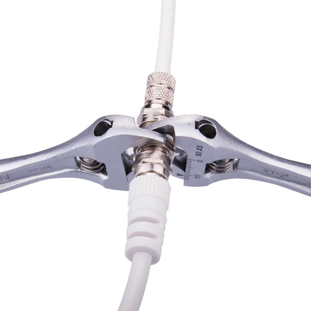 IREGA Xtra Slim Jaw Adjustable Wrench, 100mm x 13mm, featuring ultra-slim jaws for precision in tight spaces.