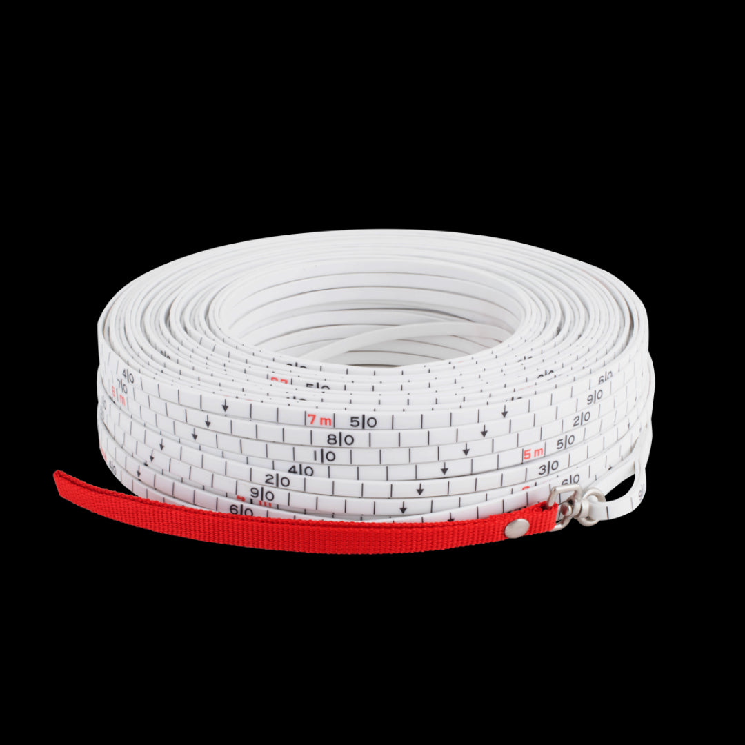 YAMAYO 100m Surveyors Rope, a durable PVC-coated fiberglass tool for precise measuring in diverse outdoor environments.
