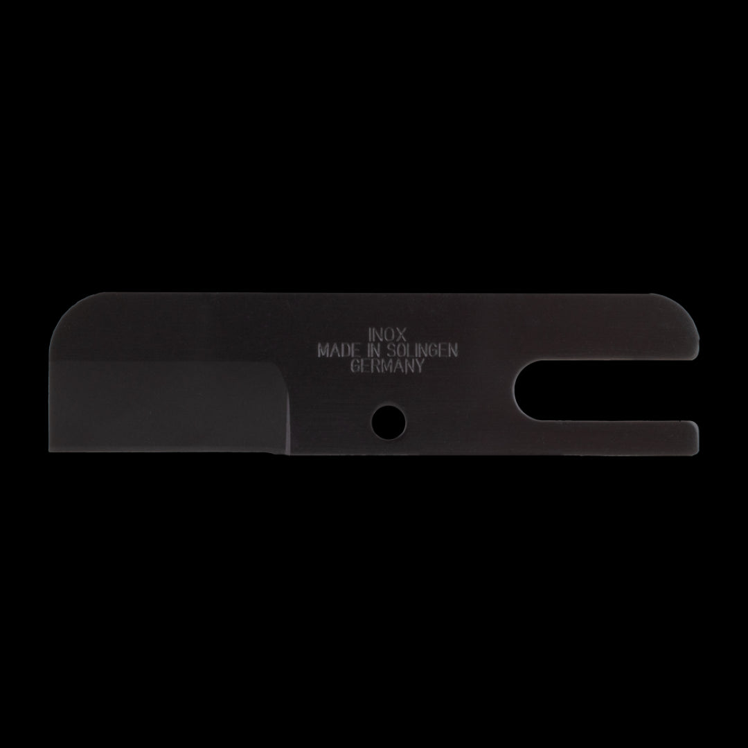 ZENTEN Replacement Blade for ZE5026-1 Pipe Cutter, stainless steel, PTFE coated for smooth cuts, easy one-handed replacement.
