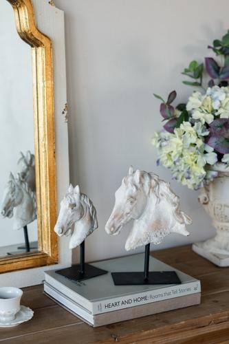 Horse Head Decorative Statue 120x80x215