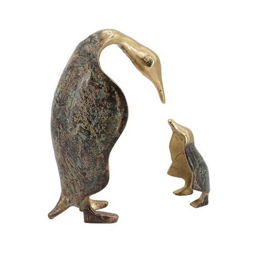 Penguin Mum & Baby Sculpture