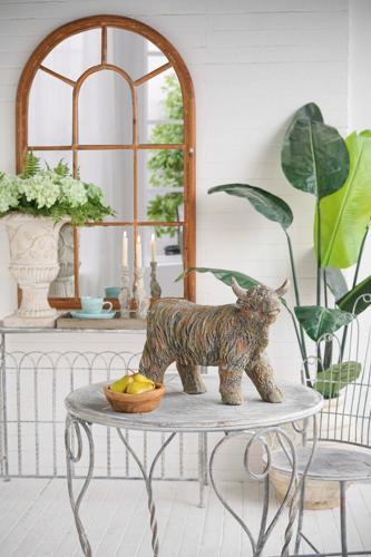 Highland Cow Decorative Figurine 405x160x310