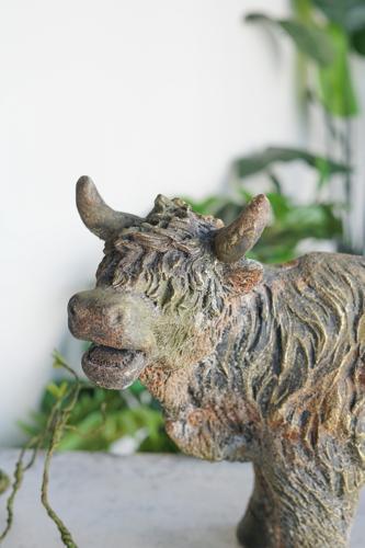 Highland Cow Decorative Figurine 510x235x360