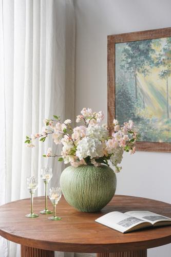 Tulip Glass Candle Holder Set of 3 - SE3153