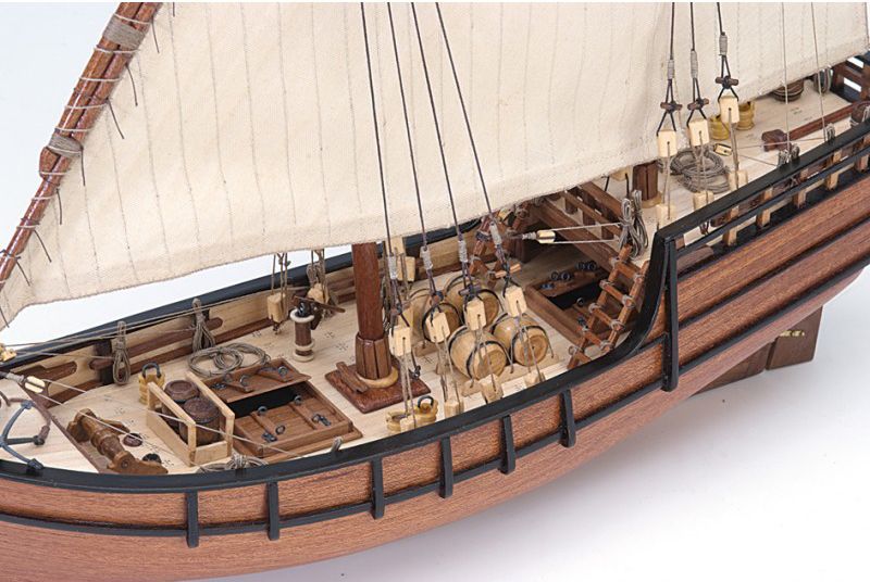Detailed 1/65 scale model of the La Niña caravel with brass fittings and hand-sewn sails, perfect for collectors and hobbyists.