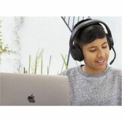 Belkin SOUNDFORM Inspire Over-Ear Bluetooth Headset in black, offering versatile wireless/wired use and exceptional sound quality.