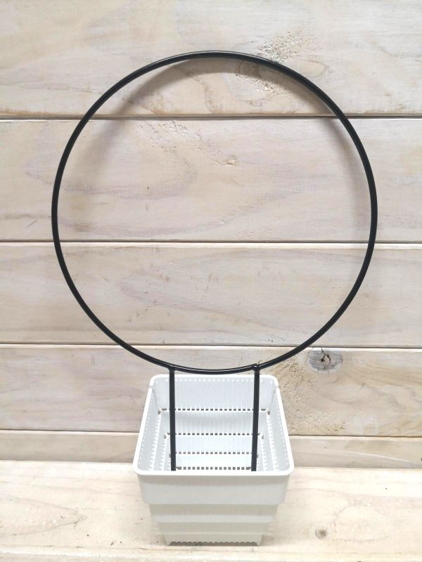 Round Shape Metal Support Stake
