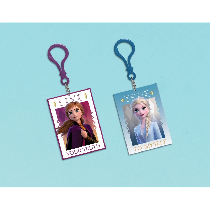 Set of 8 Frozen 2 keychains featuring beloved characters, perfect for backpacks and gifts. Durable plastic, 7cm x 5cm.